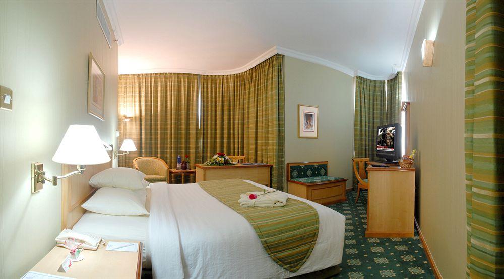 Grand Continental Hotel Abu Dhabi Phòng bức ảnh