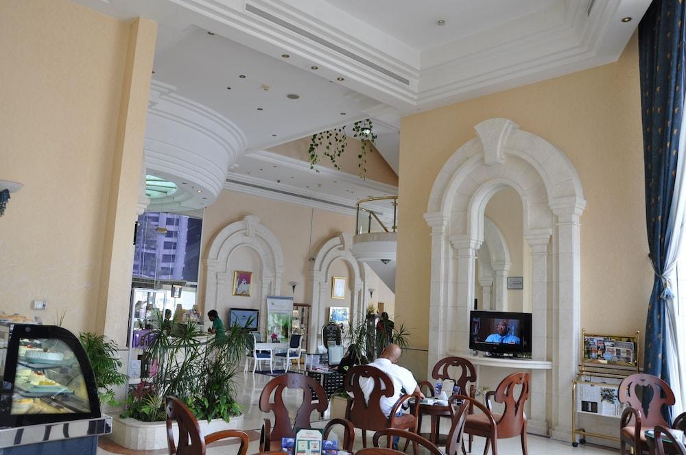Grand Continental Hotel Abu Dhabi Ngoại thất bức ảnh