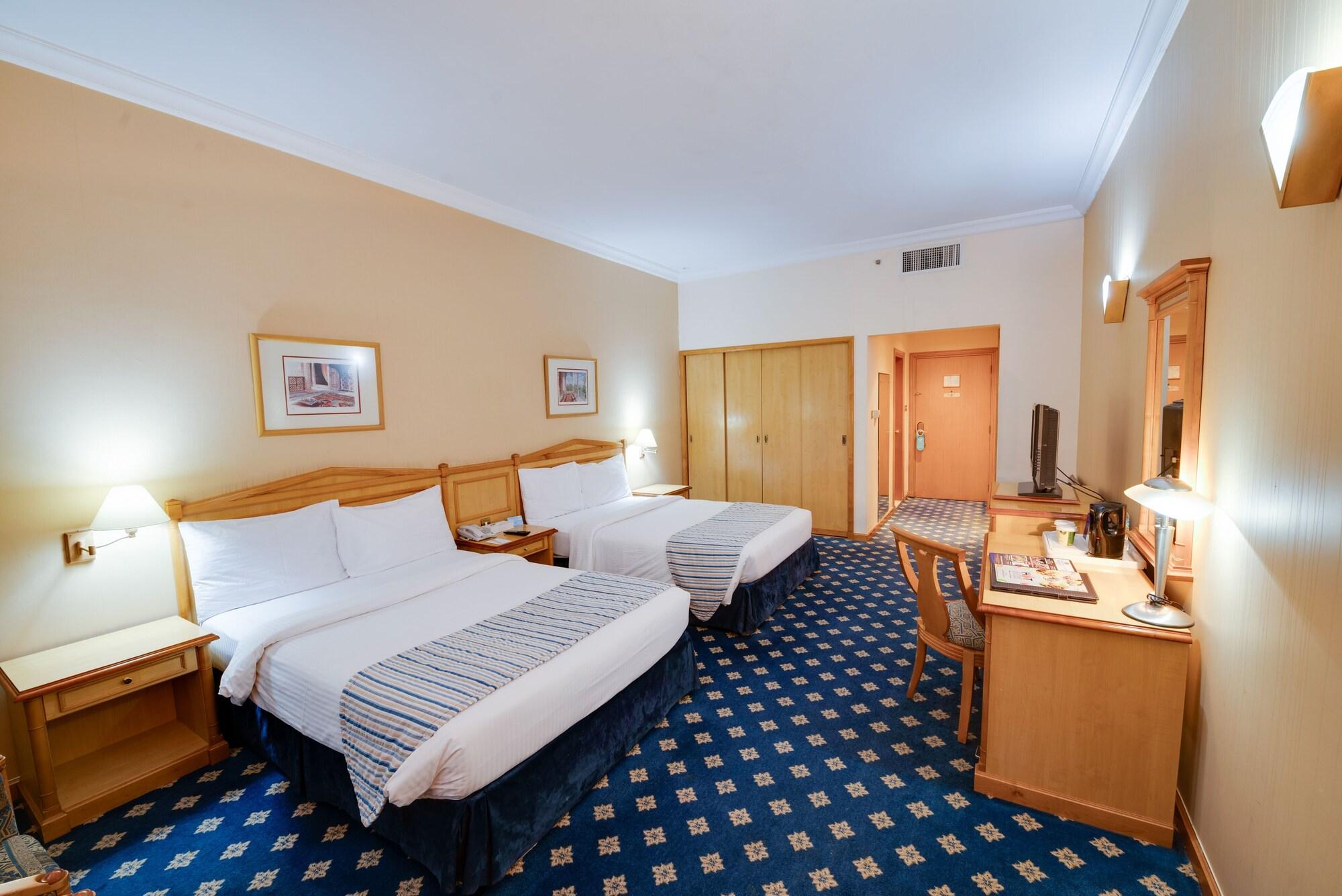 Grand Continental Hotel Abu Dhabi Ngoại thất bức ảnh
