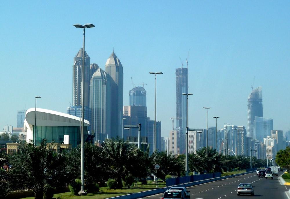 Grand Continental Hotel Abu Dhabi Ngoại thất bức ảnh